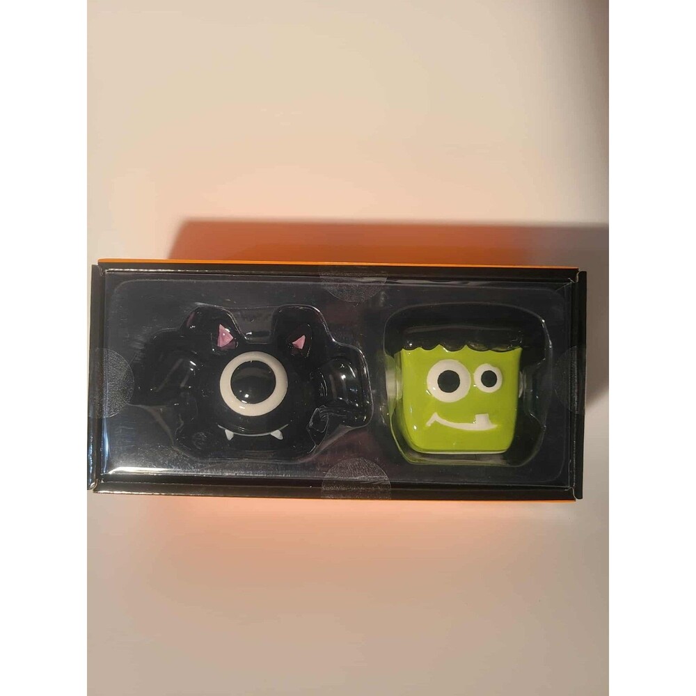 Salt & Pepper SNP Frankenstein And Vampire Bat Halloween Horror NIB NEW
